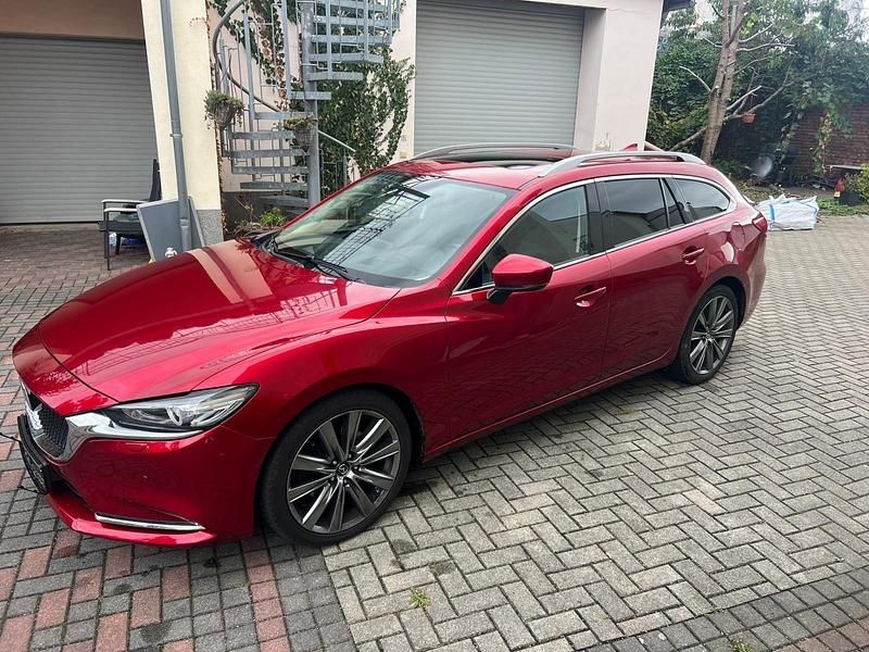 Gebraucht Mazda 6 184 PS (135 kW) 2018 Rot Kombi