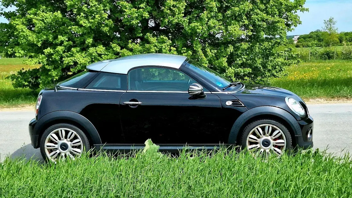 Gebraucht Mini Coupé 122 PS (89 kW) 2011 Schwarz Coupé