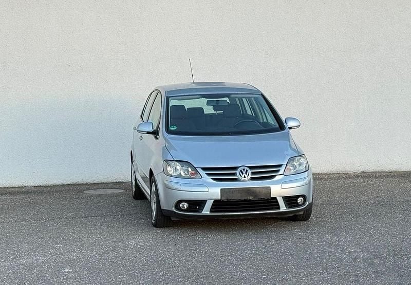Silber Gebraucht 2006 VW Golf Plus Van / Kleinbus | 2.799 € (Guter Preis) - Bild 1/4