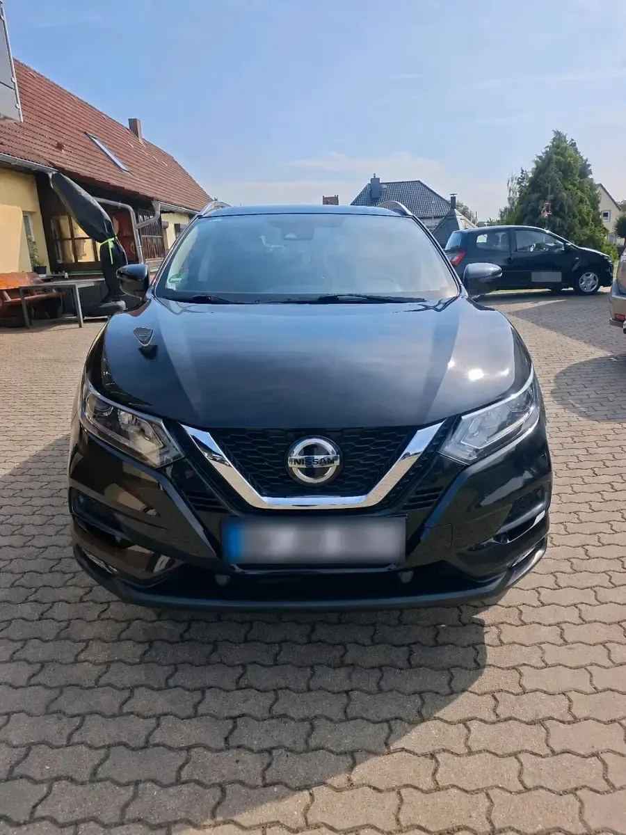 Gebraucht Nissan Qashqai 140 PS (102 kW) 2019 Schwarz SUV