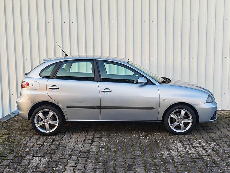 Gebraucht Seat Ibiza 86 PS (63 kW) 2008 Silber Kleinwagen