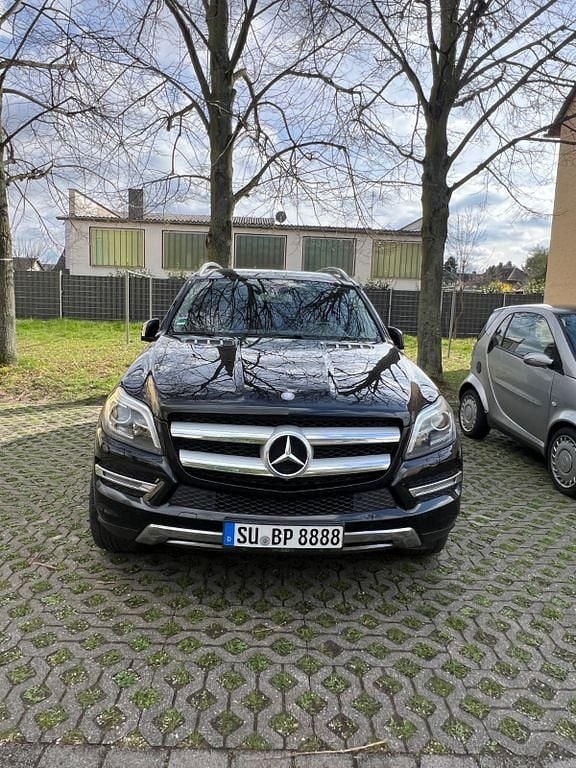 Gebraucht Mercedes GL350 258 PS (189 kW) 2014 Schwarz SUV