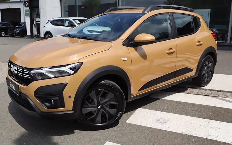 Gebraucht Dacia Sandero Expression 91 PS (66 kW) 2024 Beige Kleinwagen