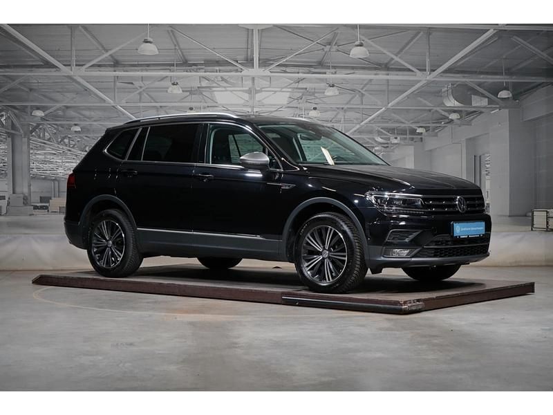 Gebraucht VW Tiguan Allspace Highline 200 PS (147 kW) 2021 Schwarz SUV