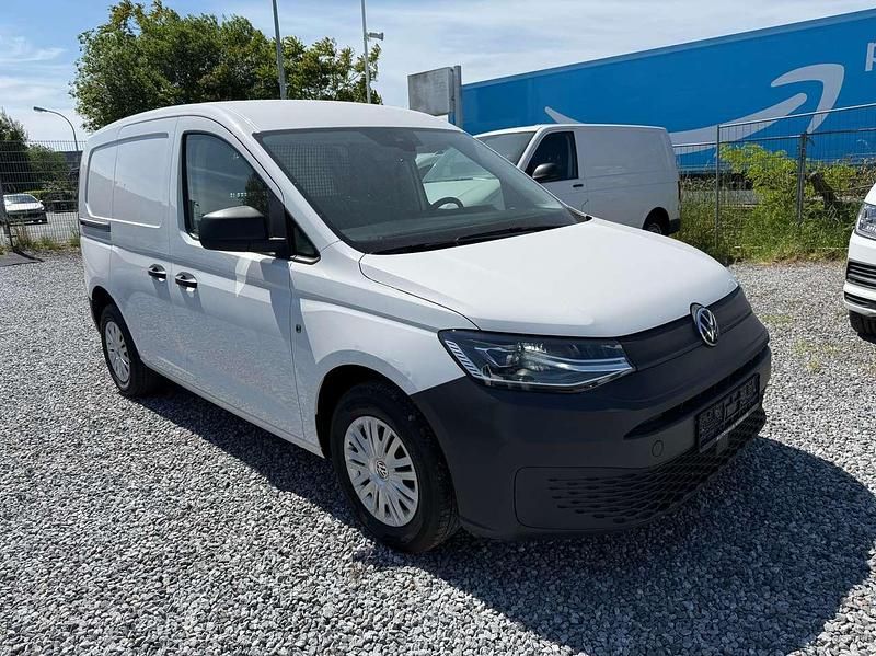 Usata VW Caddy 102 CV (75 kW) 2022 Bianco Monovolume