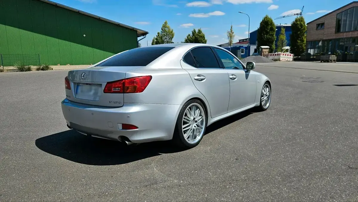 Gebraucht Lexus IS250 Luxury Line 208 PS (152 kW) 2007 Silber Limousine