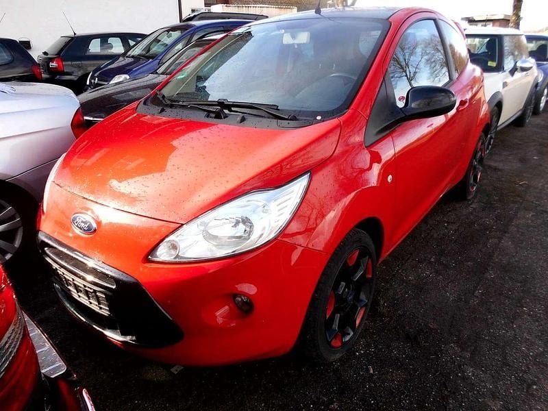 Gebraucht Ford Ka Titanium 69 PS (50 kW) 2015 Flamerot Kleinwagen