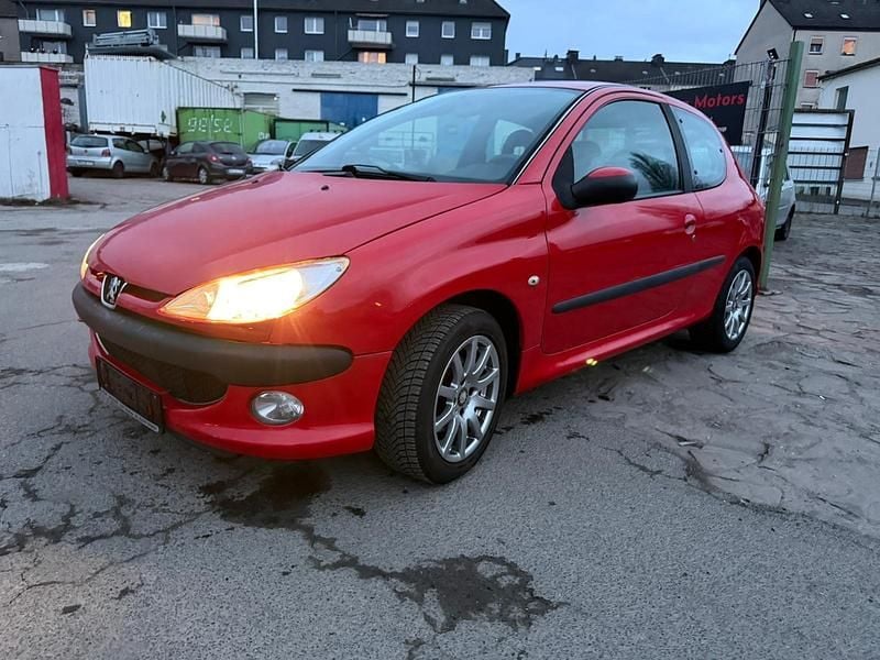 Gebraucht Peugeot 206 109 PS (80 kW) 2006 Rot Kleinwagen