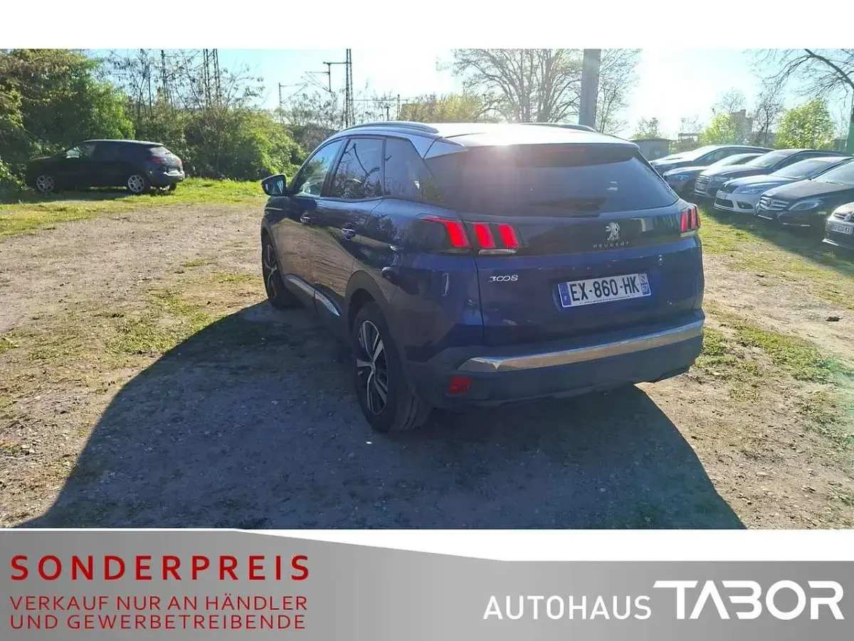 Gebraucht Peugeot 3008 120 PS (88 kW) 2018 Blau/metallic klarlack SUV