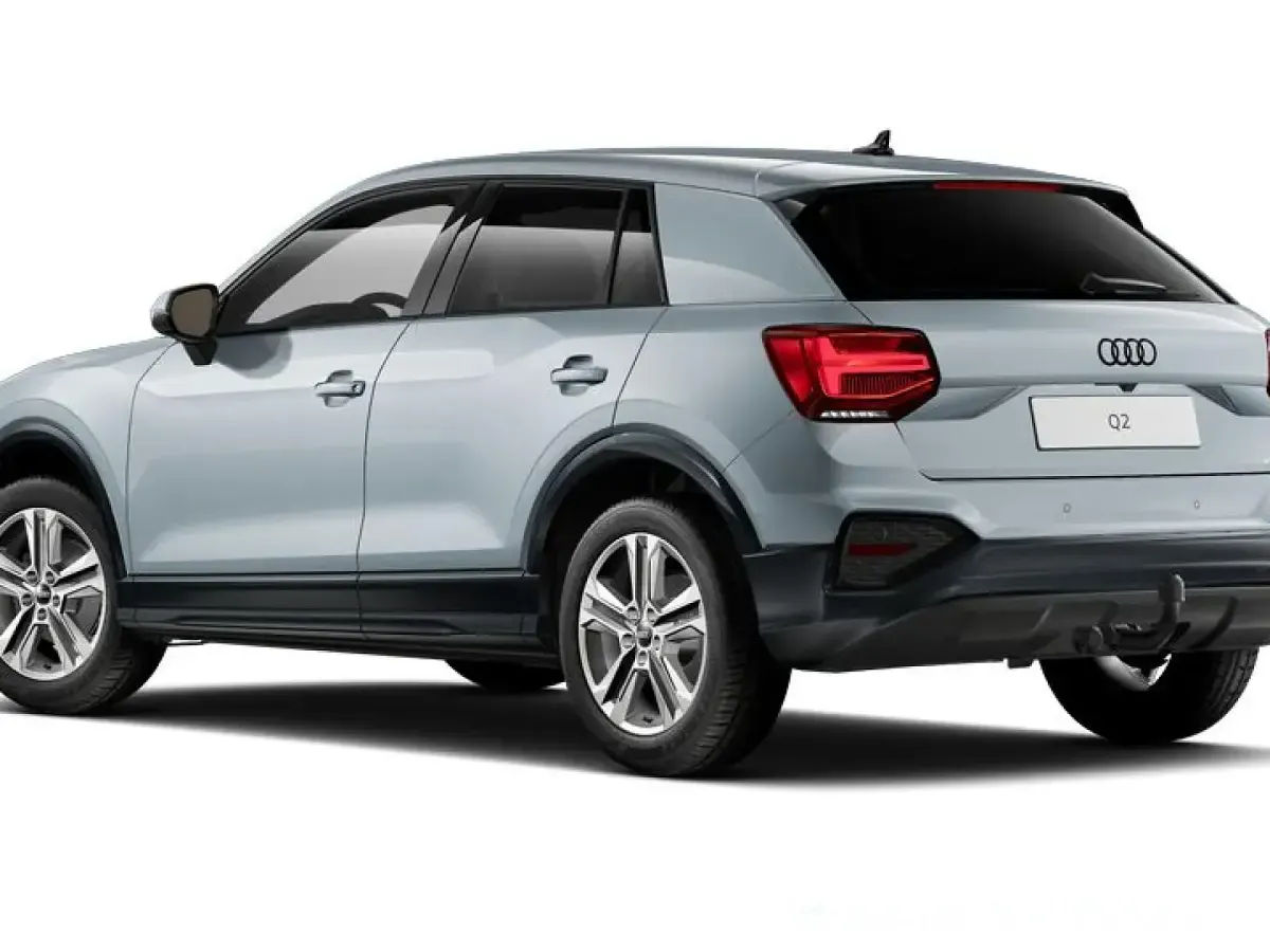 Neu Audi Q2 Advanced Plus 150 PS (110 kW) 2026 Pfeilgrau perleffekt (grau) SUV