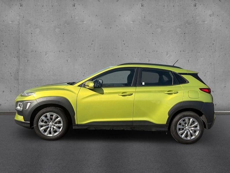 Gebraucht Hyundai Kona Select 120 PS (88 kW) 2018 Gelb SUV