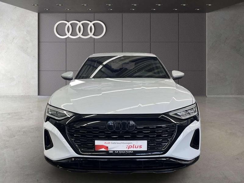 Gebraucht Audi Q8 e-tron Advanced 250 kW (340 PS) 2023 Gletscherweiß metallic SUV
