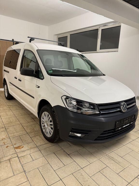 Gebraucht VW Caddy Maxi 102 PS (75 kW) 2018 Weiß Van / Kleinbus