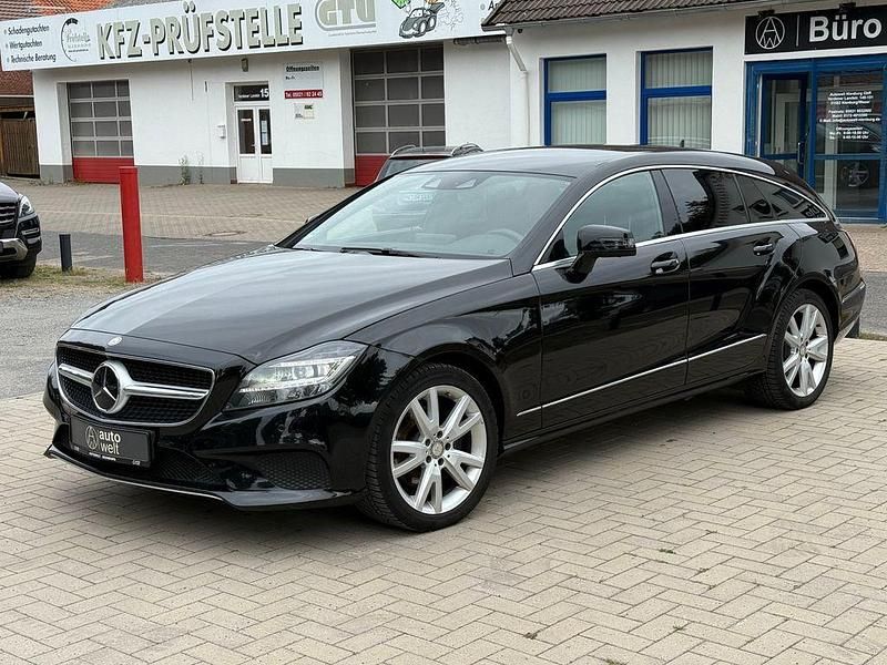 Schwarz Gebraucht 2015 Mercedes CLS350 Shooting Brake Kombi | 23.998 € (Fairer Preis) - Bild 1/4