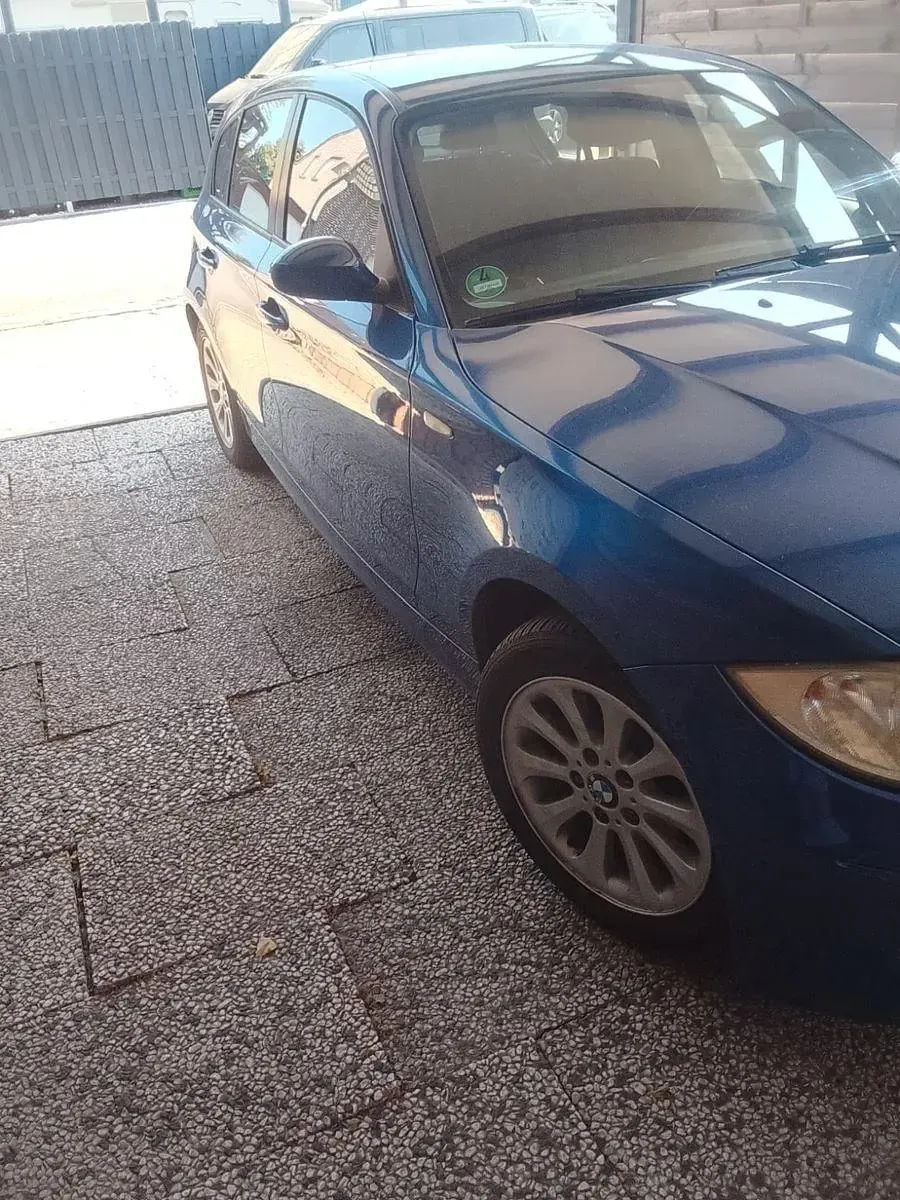 Gebraucht BMW 116 116 PS (85 kW) 2007 Blau Kleinwagen