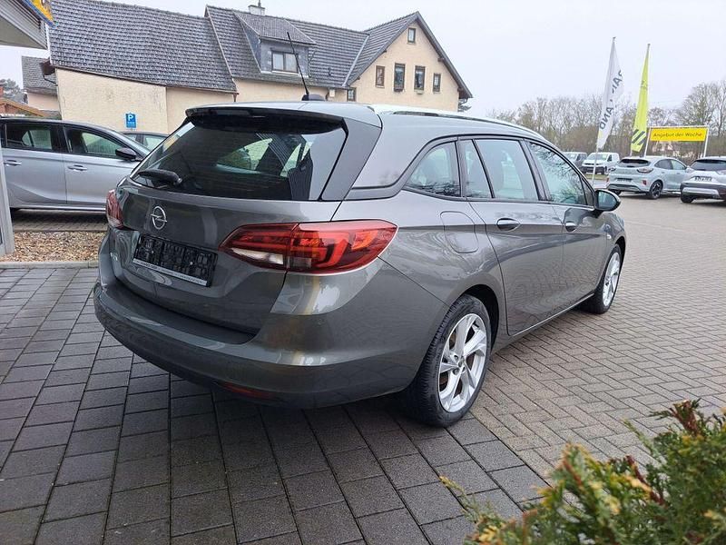 Gebraucht Opel Astra 145 PS (106 kW) 2021 Grau Kombi
