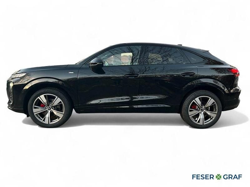 Neu Audi Q3 Sportback Ambiente 150 PS (110 kW) 2025 Mythosschwarz metallic SUV