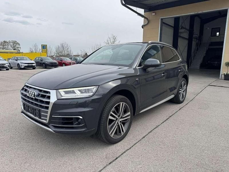 Second-hand Audi Q5 S-Line 190 CP (139 kW) 2019 Gri SUV
