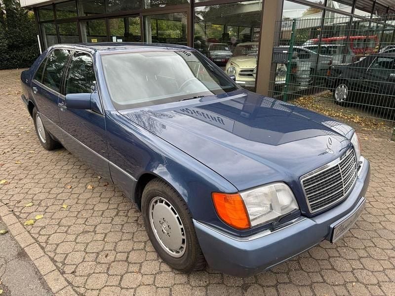 Blau Gebraucht 1992 Mercedes 600 Limousine | 19.900 € - Bild 1/4