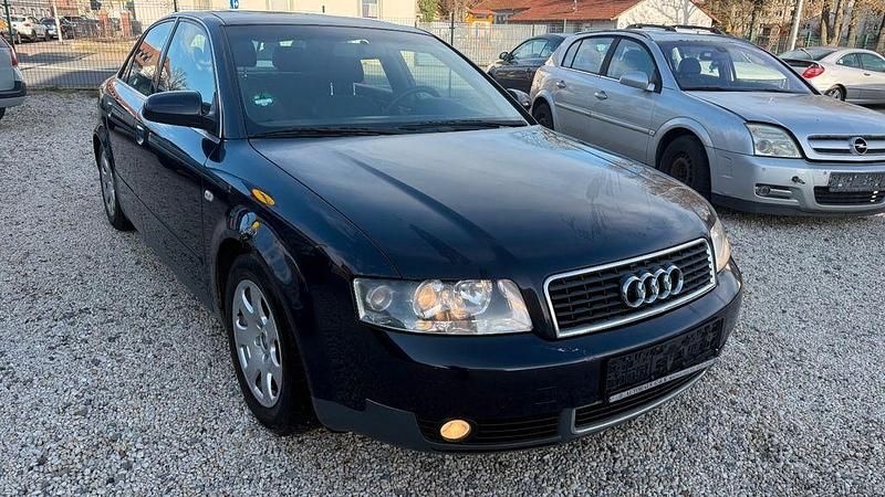 Usata Audi A4 131 CV (96 kW) 2001 Blu Berlina