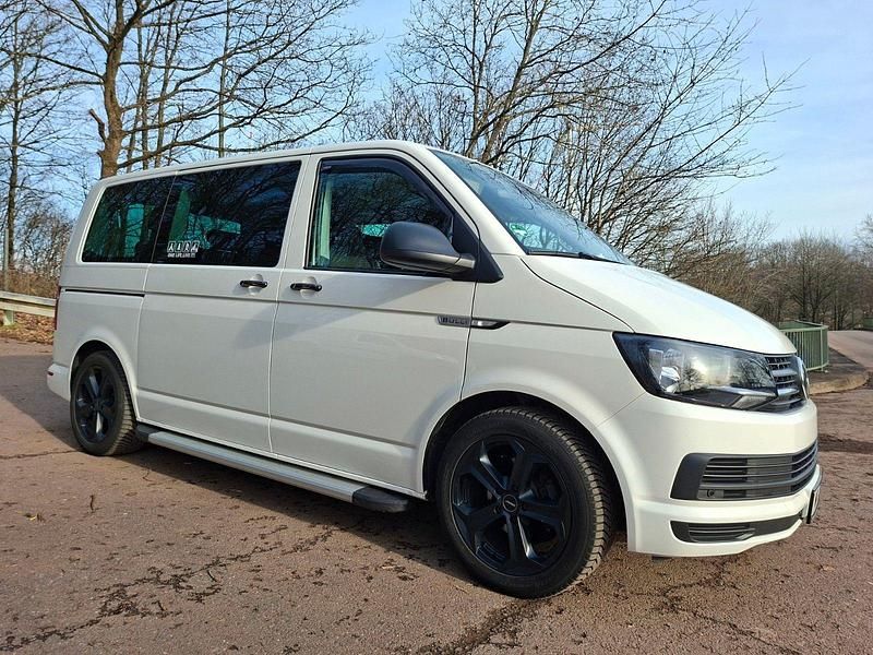 Usado VW Multivan 150 HP (110 kW) 2018 Branco Monovolume