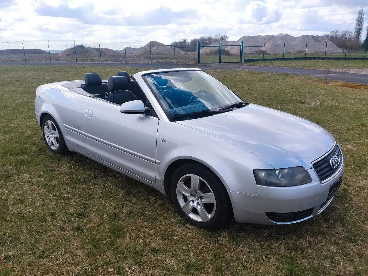 Gebraucht Audi A4 Cabriolet 170 PS (125 kW) 2003 Silber Cabrio