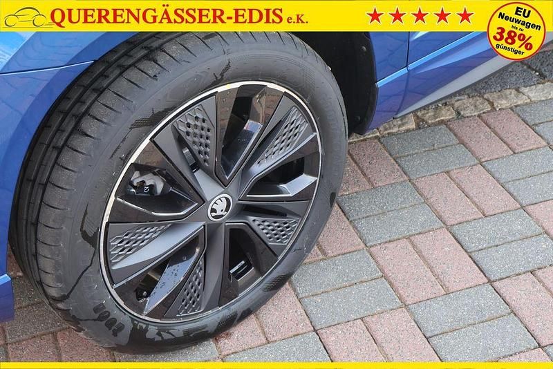 Neu Skoda Karoq SportLine 150 PS (110 kW) 2026 Raceblau SUV