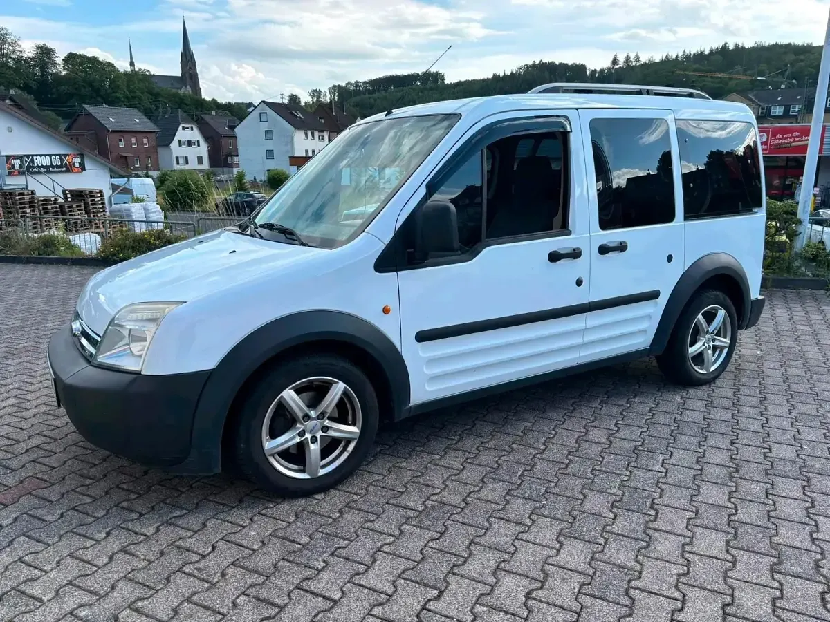 Gebraucht Ford Tourneo Connect 90 PS (66 kW) 2008 Weiß Van / Kleinbus