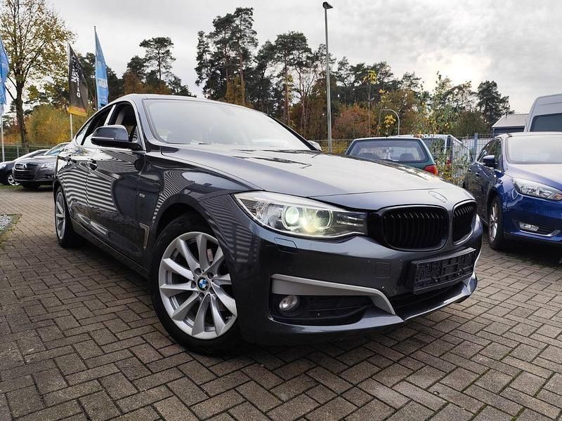 Grau Gebraucht 2015 BMW 320 Gran Turismo Comfort Edition Limousine | 11.950 € (Guter Preis) - Bild 1/4