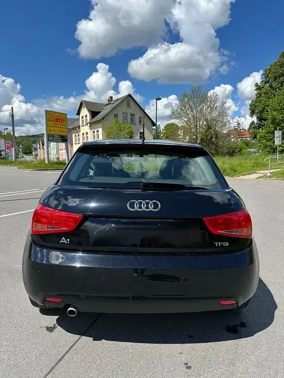 Gebraucht Audi A1 Ambition 86 PS (63 kW) 2011 Schwarz Kleinwagen