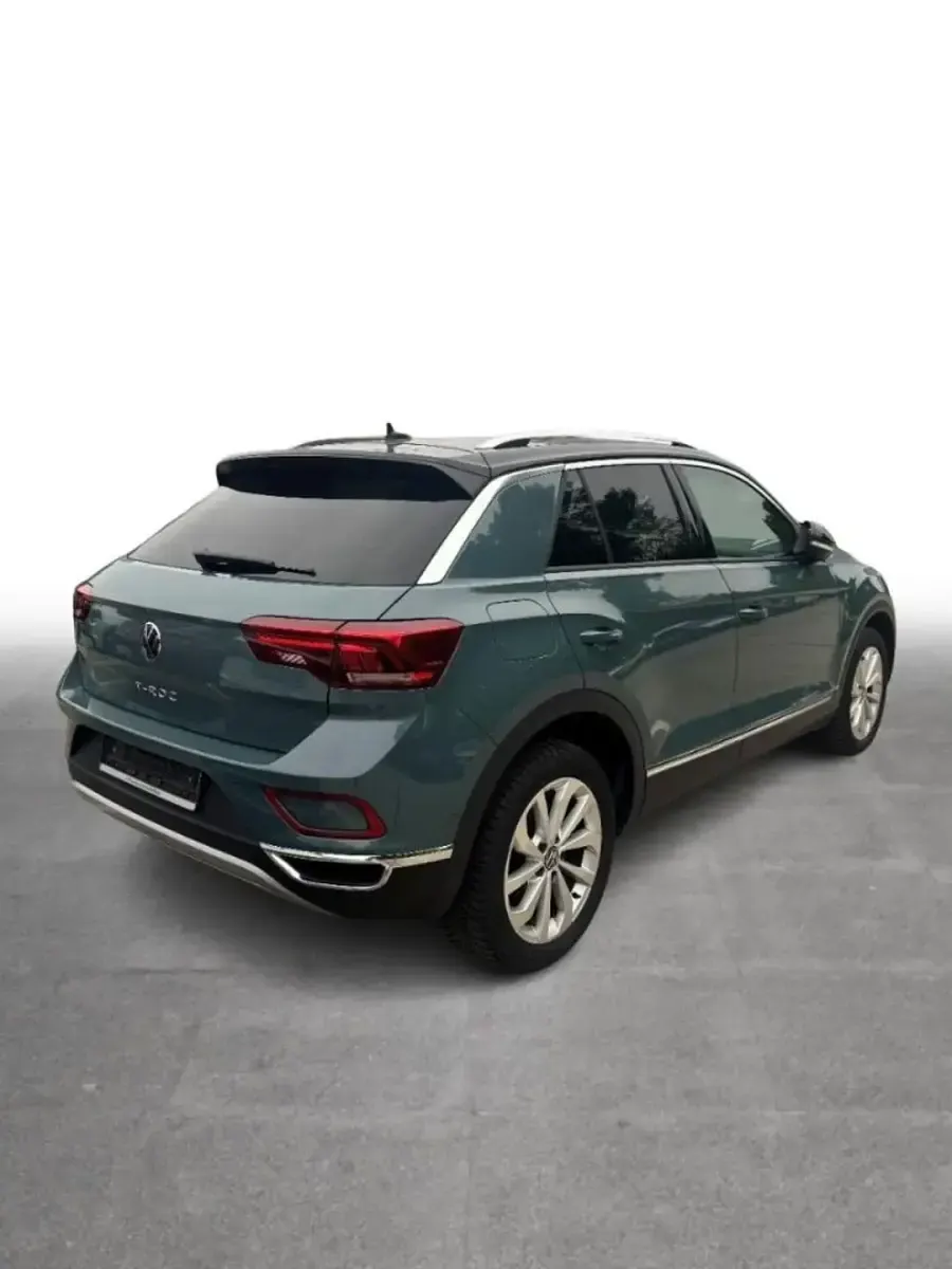 Gebraucht VW T-Roc Style 150 PS (110 kW) 2023 Blau SUV