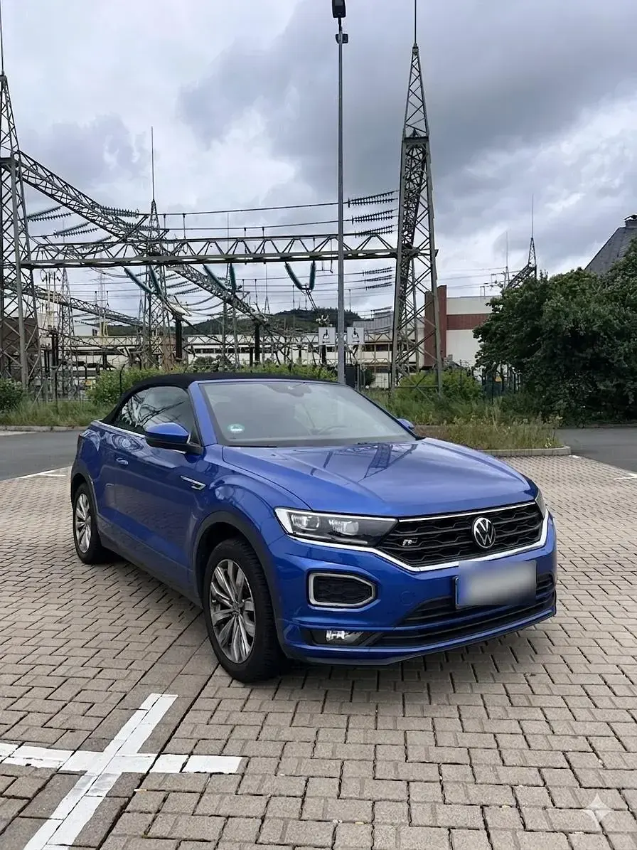 Gebraucht VW T-Roc Cabriolet R-line 150 PS (110 kW) 2020 Blau Cabrio