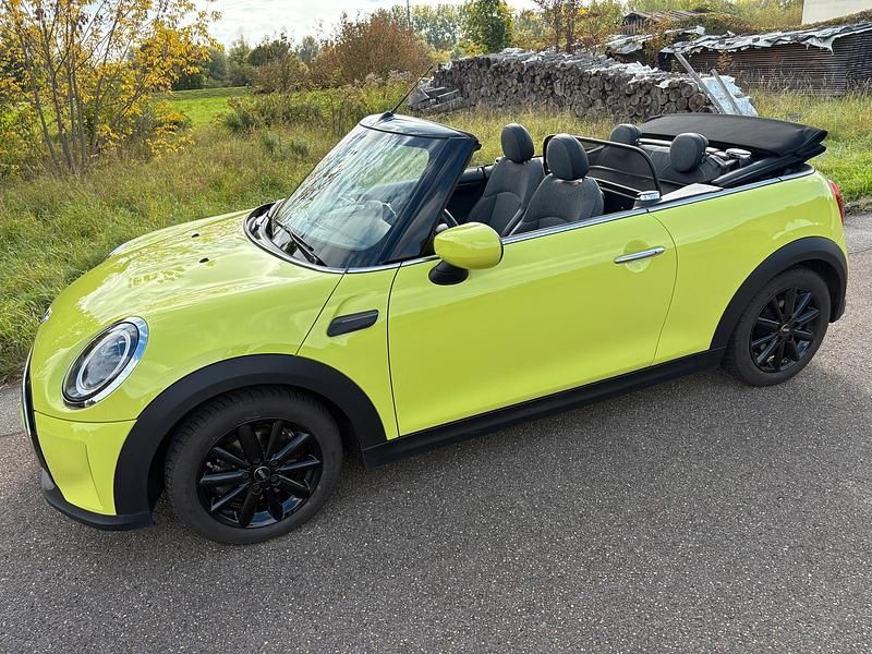 Gelb Gebraucht 2021 Mini One Cabriolet Cabrio | 20.500 € (Fairer Preis) - Bild 1/4