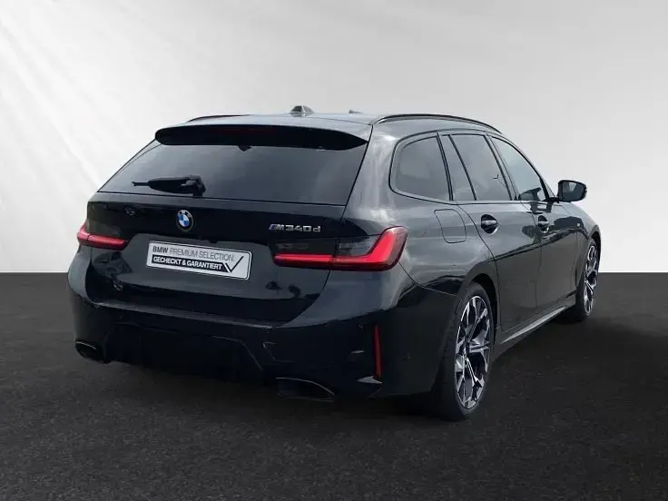 Gebraucht BMW M340 M Sport 340 PS (250 kW) 2025 Black sapphire metallic Limousine