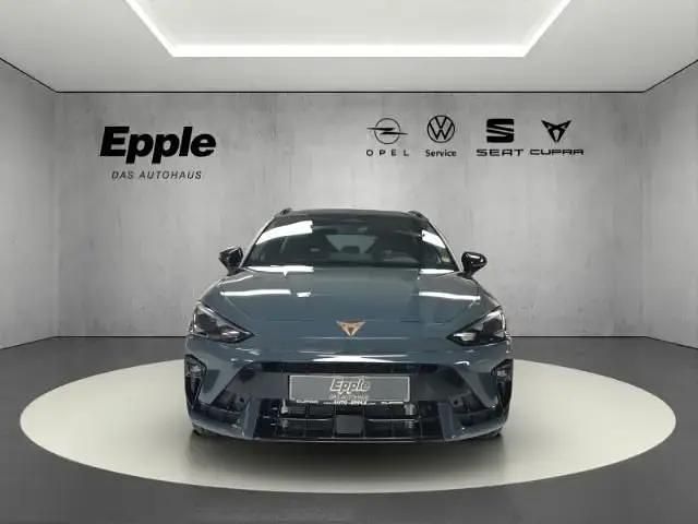 Ny Cupra Leon VZ 272 HK (200 kW) 2025 Blå Stationcar
