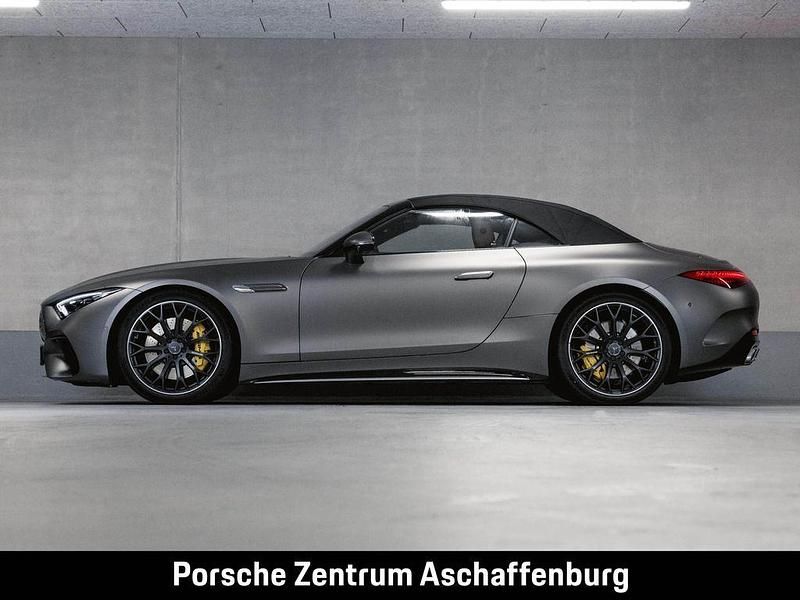 Gebraucht Mercedes SL63 AMG AMG 585 PS (430 kW) 2024 Grau Cabrio