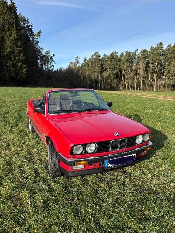 Rot Gebraucht 1988 BMW 325 Sport Line Cabrio | 28.999 € - Bild 1/4