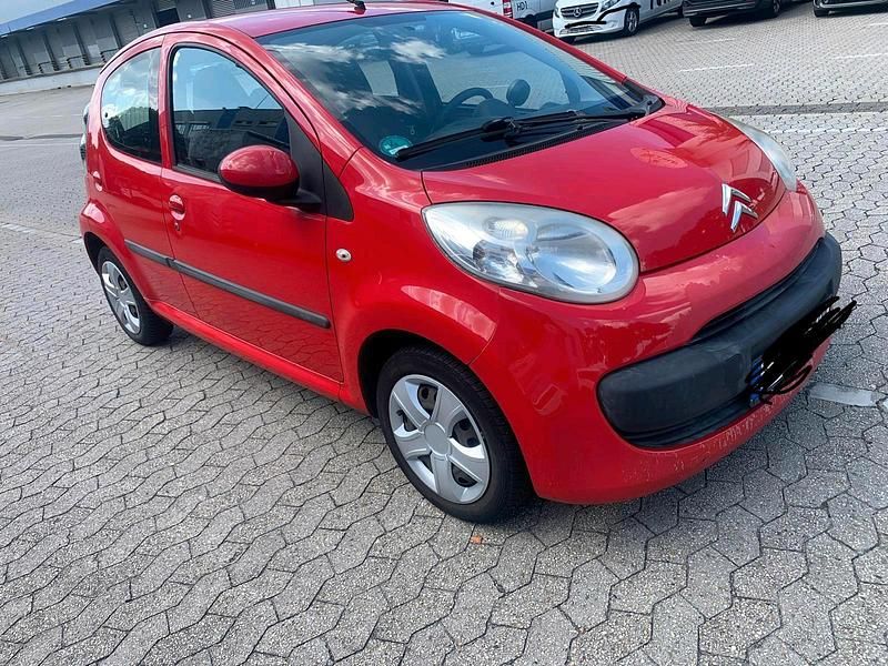 Rot Gebraucht 2007 Citroën C1 Kleinwagen | 1.499 € - Bild 1/4