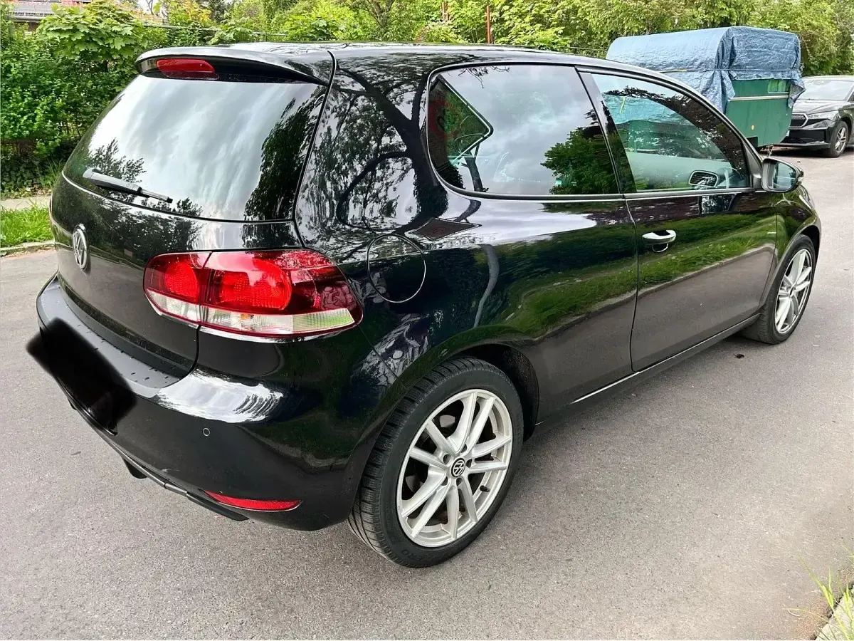 Gebraucht VW Golf VI 160 PS (117 kW) 2010 Schwarz Kleinwagen