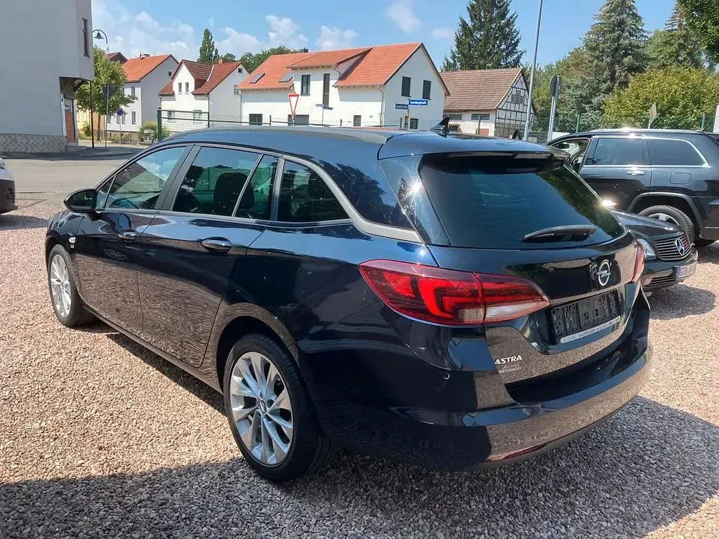 Gebraucht Opel Astra 150 PS (110 kW) 2019 Tiefsee blau Kombi