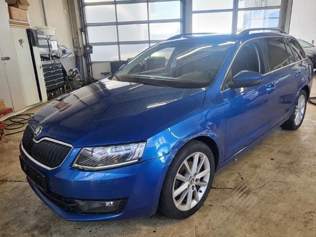 Gebraucht 2015 Skoda Octavia Elegance Kombi | 5.250 € - Bild 1/4
