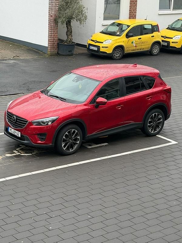 Gebraucht Mazda CX-5 185 PS (136 kW) 2015 Rot SUV