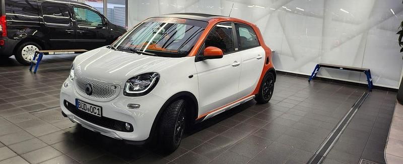 Orange Gebraucht 2016 Smart ForFour Kleinwagen | 10.950 € (Fairer Preis) - Bild 1/4