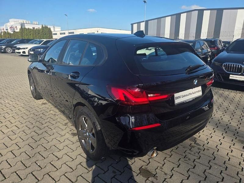 Gebraucht BMW 118 Advantage 136 PS (100 kW) 2023 Schwarz Kleinwagen