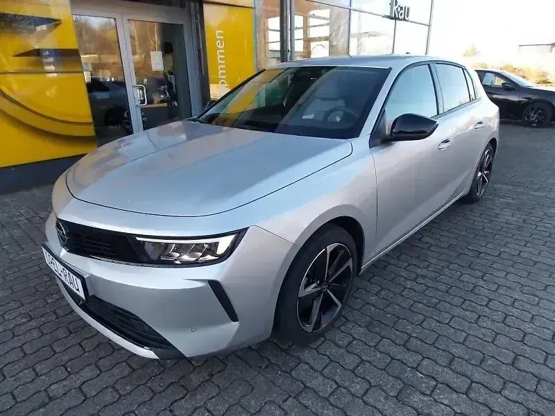Gebraucht Opel Astra Elegance 131 PS (96 kW) 2023 Grau/typ aussenverkleidung metalliclackierung Kleinwagen