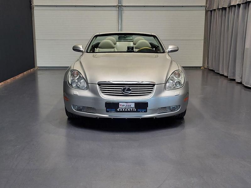 Second-hand Lexus SC430 286 CP (210 kW) 2002 Gri Cabrio