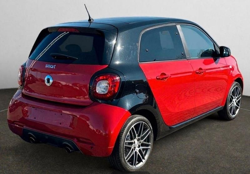 Second-hand Smart ForFour Prime 109 CP (80 kW) 2018 Roșu Hatchback