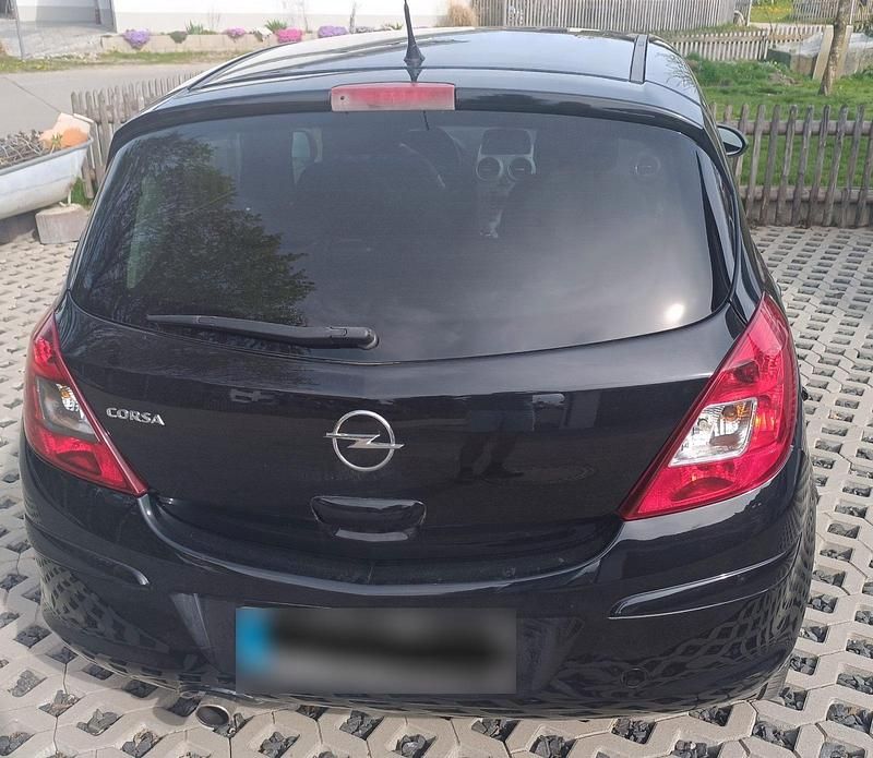 Gebraucht Opel Corsa 86 PS (63 kW) 2010 Schwarz Kleinwagen
