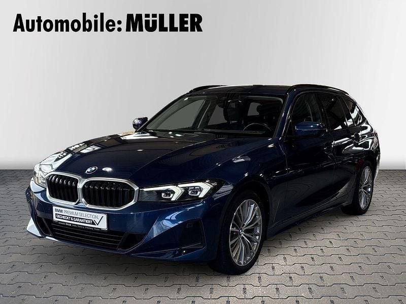 Gebraucht BMW 320 Shadowline 190 PS (139 kW) 2023 Blau Kombi