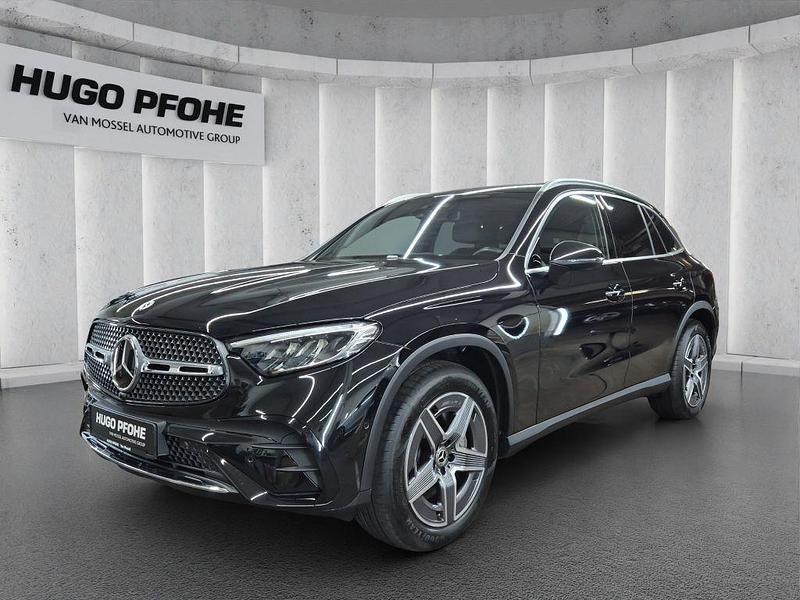 Schwarz Gebraucht 2025 Mercedes GLC300 AMG line SUV | 56.750 € (Superpreis) - Bild 1/4